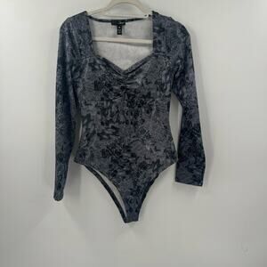 NWOT Aqua Women's Snake Print Sweetheart Neck Bodysuit